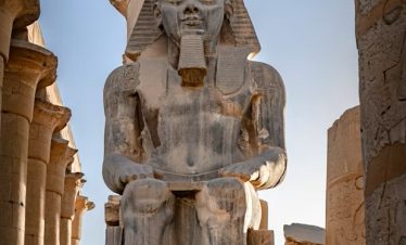2 Tage privater Ausflug nach Luxor von Hurghada mit Hotel und Tempelbesuch und Tal der Könige